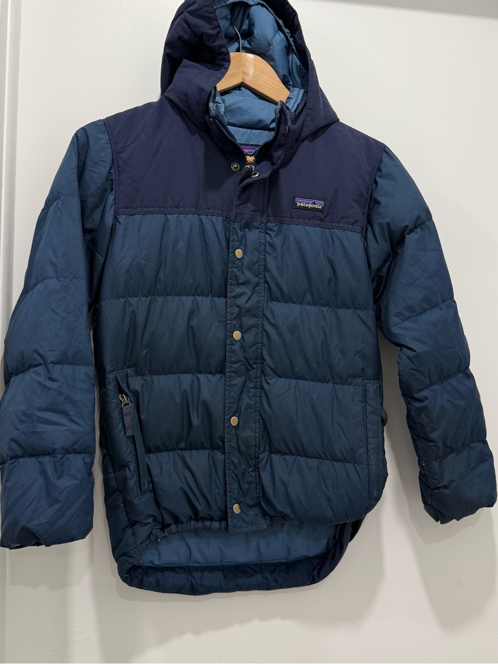 Patagonia Kids Down Puffer Jacket M 10 Navy Blue Hooded Winter coat